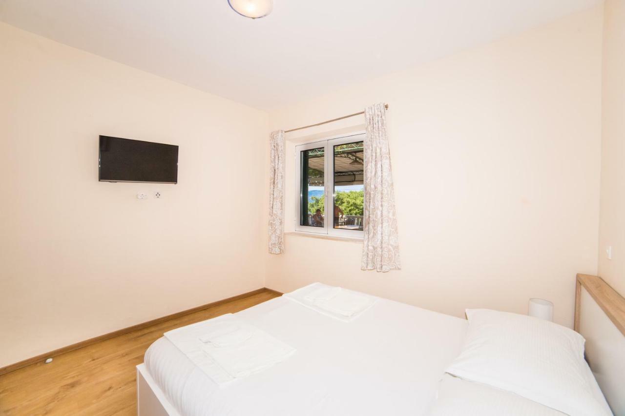 Apartment Cvita Gradac  Zewnętrze zdjęcie