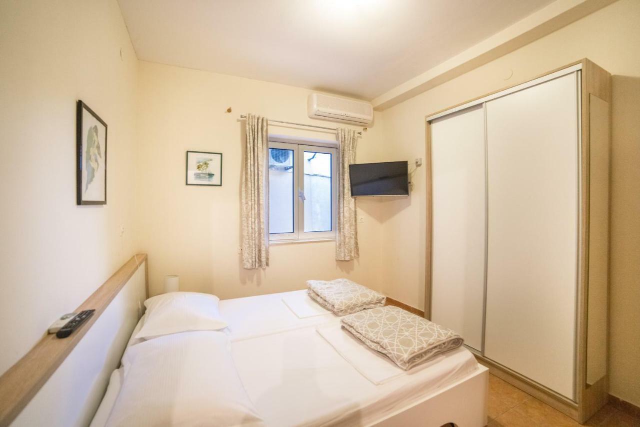 Apartment Cvita Gradac  Zewnętrze zdjęcie